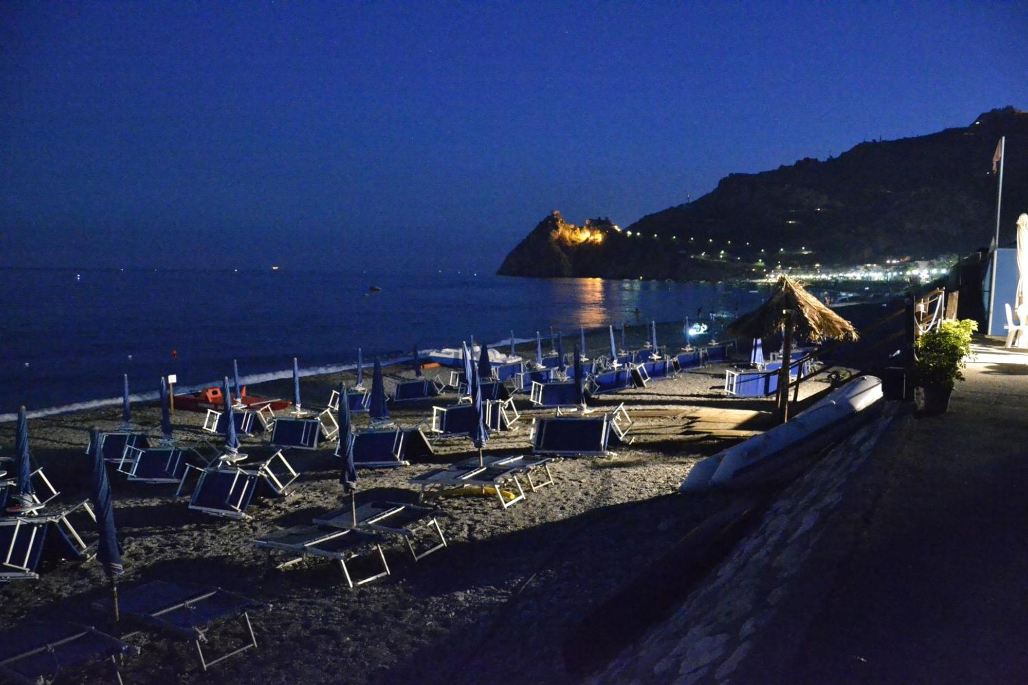 Hotel Solemar SantʼAlessio Siculo Exterior foto