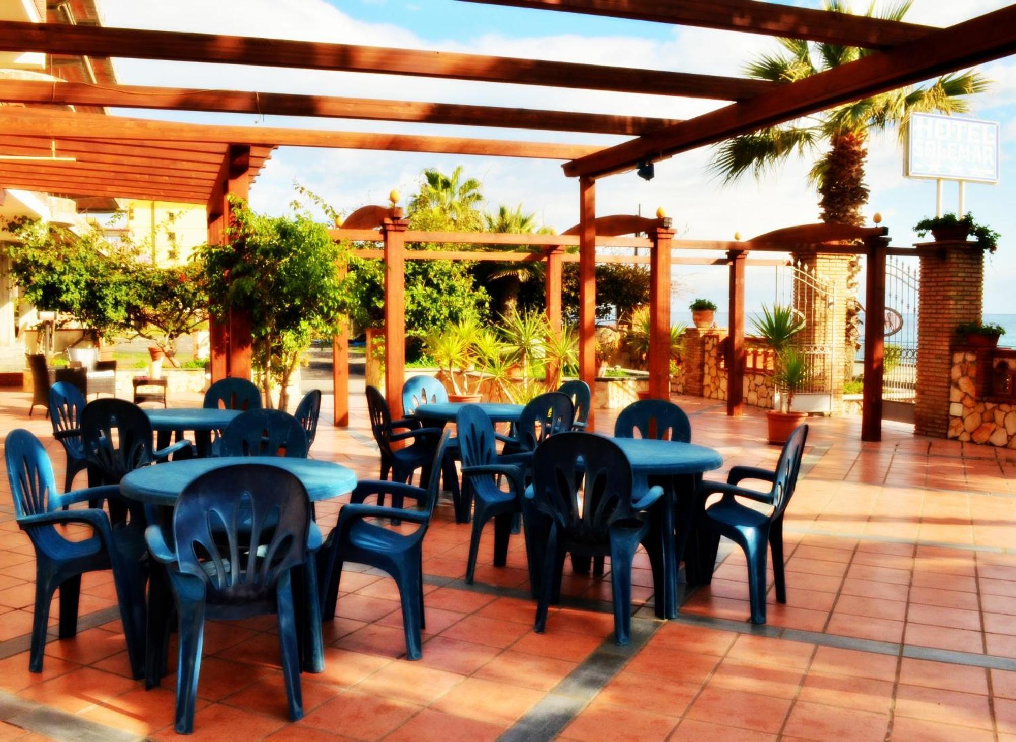 Hotel Solemar SantʼAlessio Siculo Exterior foto