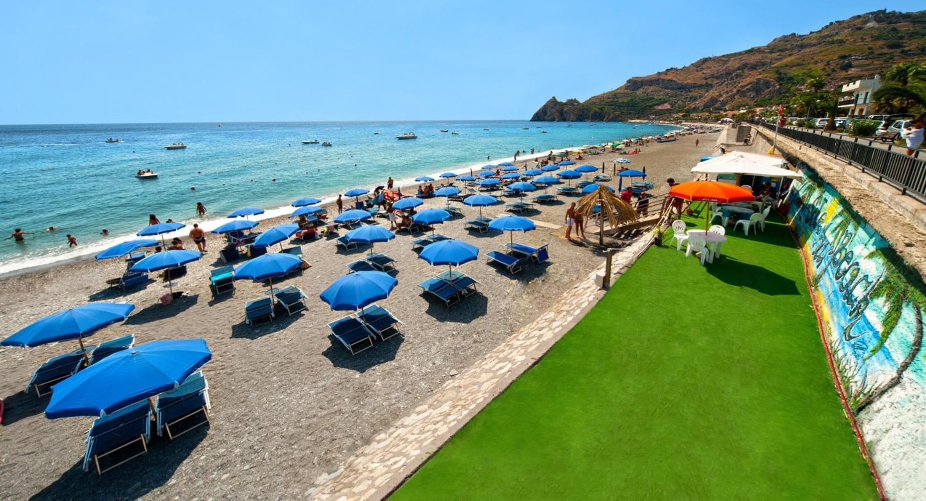 Hotel Solemar SantʼAlessio Siculo Exterior foto